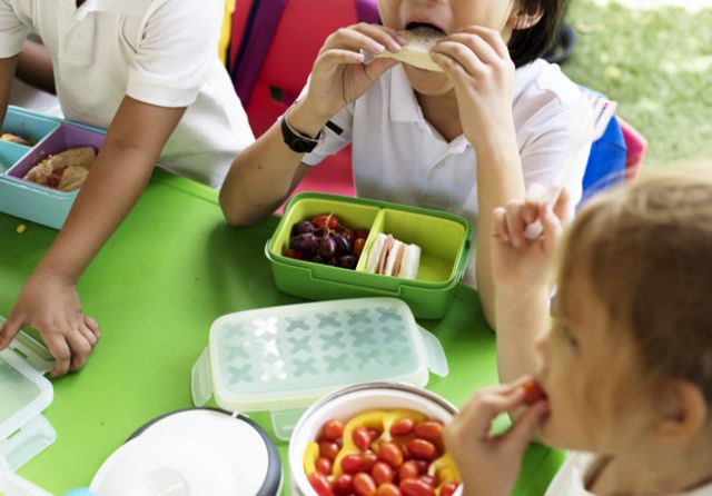 foto de La Junta garantiza el programa de refuerzo alimentario infantil en Semana Santa