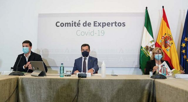 foto de Juanma Moreno anuncia el cierre de todos los municipios y de toda actividad no esencial desde las 18 horas