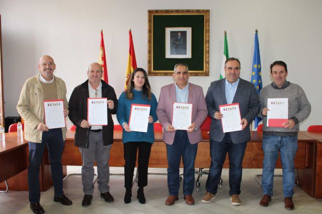 foto de Seis Ayuntamientos del Guadalhorce suscriben un convenio de colaboración policial