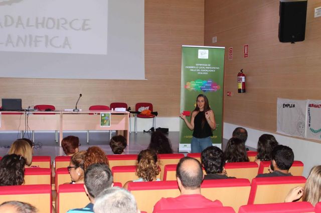 foto de Cártama alberga una Mesa Local para la Estrategia de Desarrollo del Valle del Guadalhorce