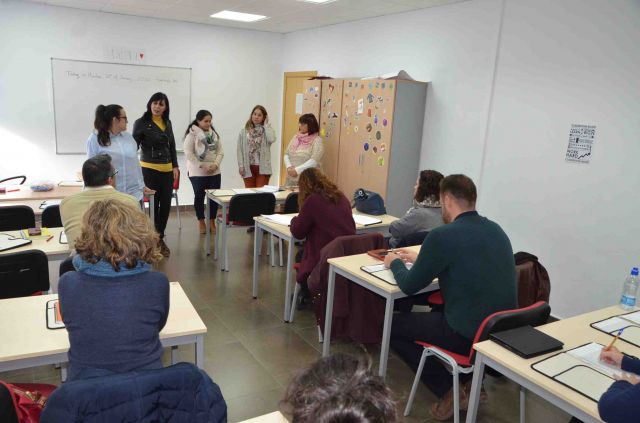 foto de Puesta en marcha un servicio de apoyo a jóvenes en edad escolar para solventar el problema de las expulsiones