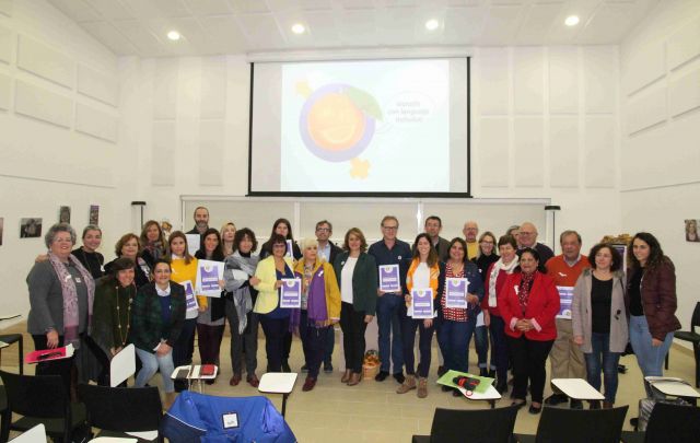 foto de El Ayuntamiento de Cártama recibe la acreditación del Pacto del Edificio la Huerta