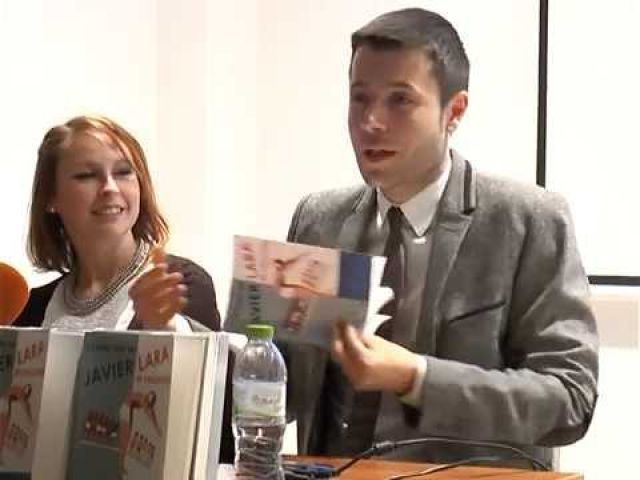 foto de Encuentro Literario con el escritor malagueño Javier Lara, en la Biblioteca de Cártama Estación