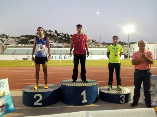 foto de Darío Cabrera campeón de Andalucía de 5000 m.l. en la categoría Sub23