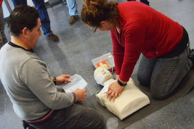 foto de Curso de formación uso desfibriladores para empleados municipales