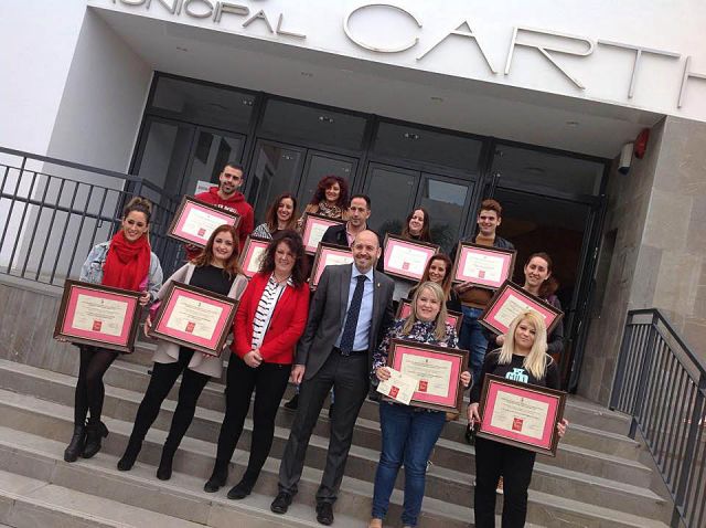 foto de Entrega de premios concurso de escaparates IV Cártama Enamora