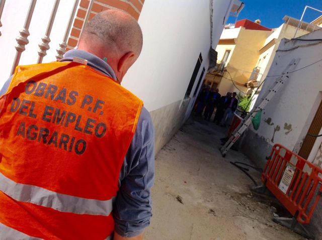 foto de Diputados provinciales visitan diversas obras del plan PFEA en nuestro municipio