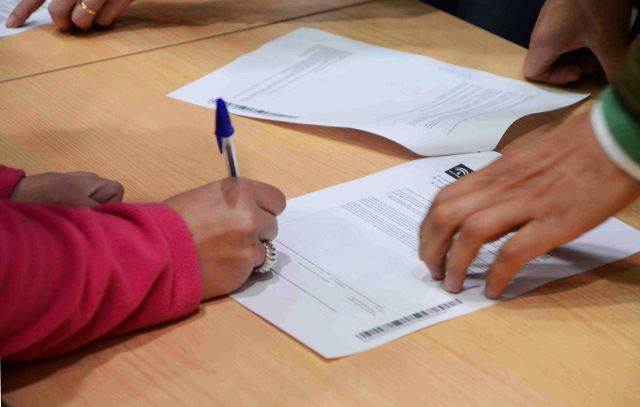 foto de Firmados los primeros contratos del Programa Extraordinario de Ayuda a la Contratación