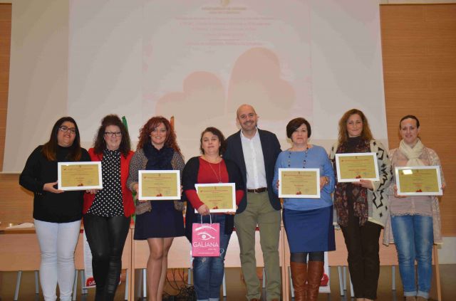 foto de Entrega de premios del Concurso de escaparates del V Cártama Enamora