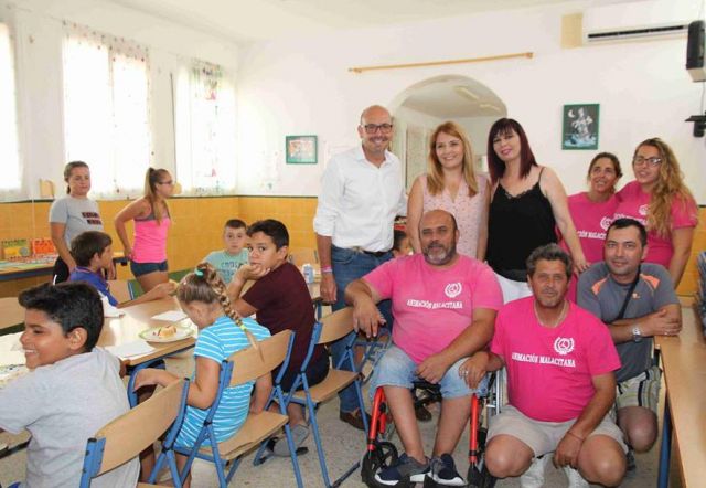 foto de Visita de Ana Isabel Gónzález a la Escuela de Verano de Cártama