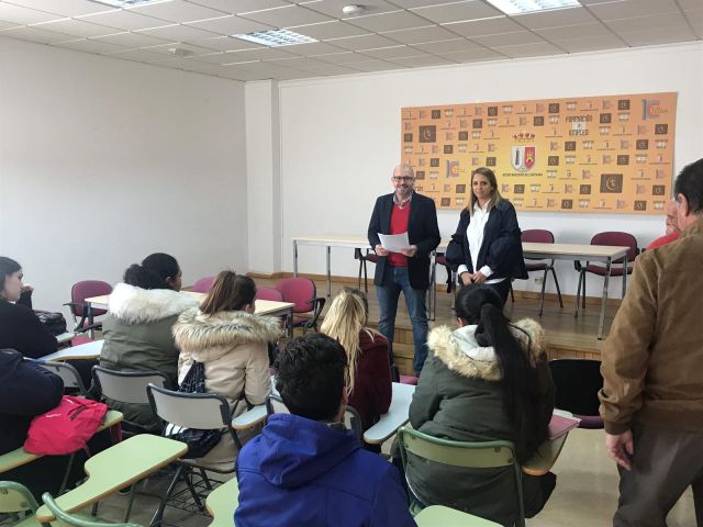 foto de Comienzan dos Escuelas Taller en Cártama