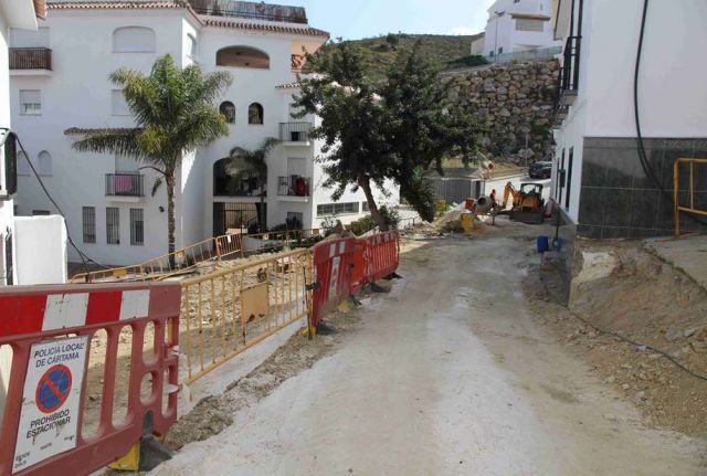 foto de Continúan a buen ritmo los trabajos de mejora en las calles Bajondillo Nuevo y Fontanilla