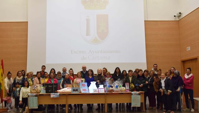 foto de Entregados los premios de la campaña ‘Tus Compras de Navidad en Cártama’