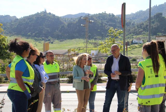 foto de La delegada de Empleo visita en Cártama el programa “Joven Ahora”